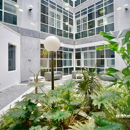 Bayard Apartments City Centre 2 Bedroom Apartment Питерборо Екстериор снимка